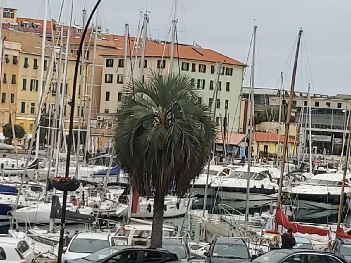 Costa E Mare Leilighet Savona Eksteriør bilde
